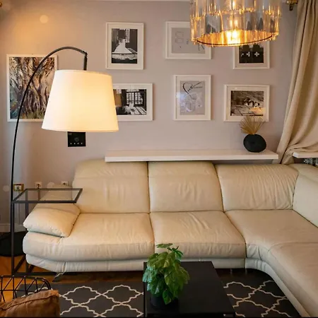 Apartment In 15143 Lovran