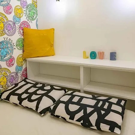 Apartment In 15143 *